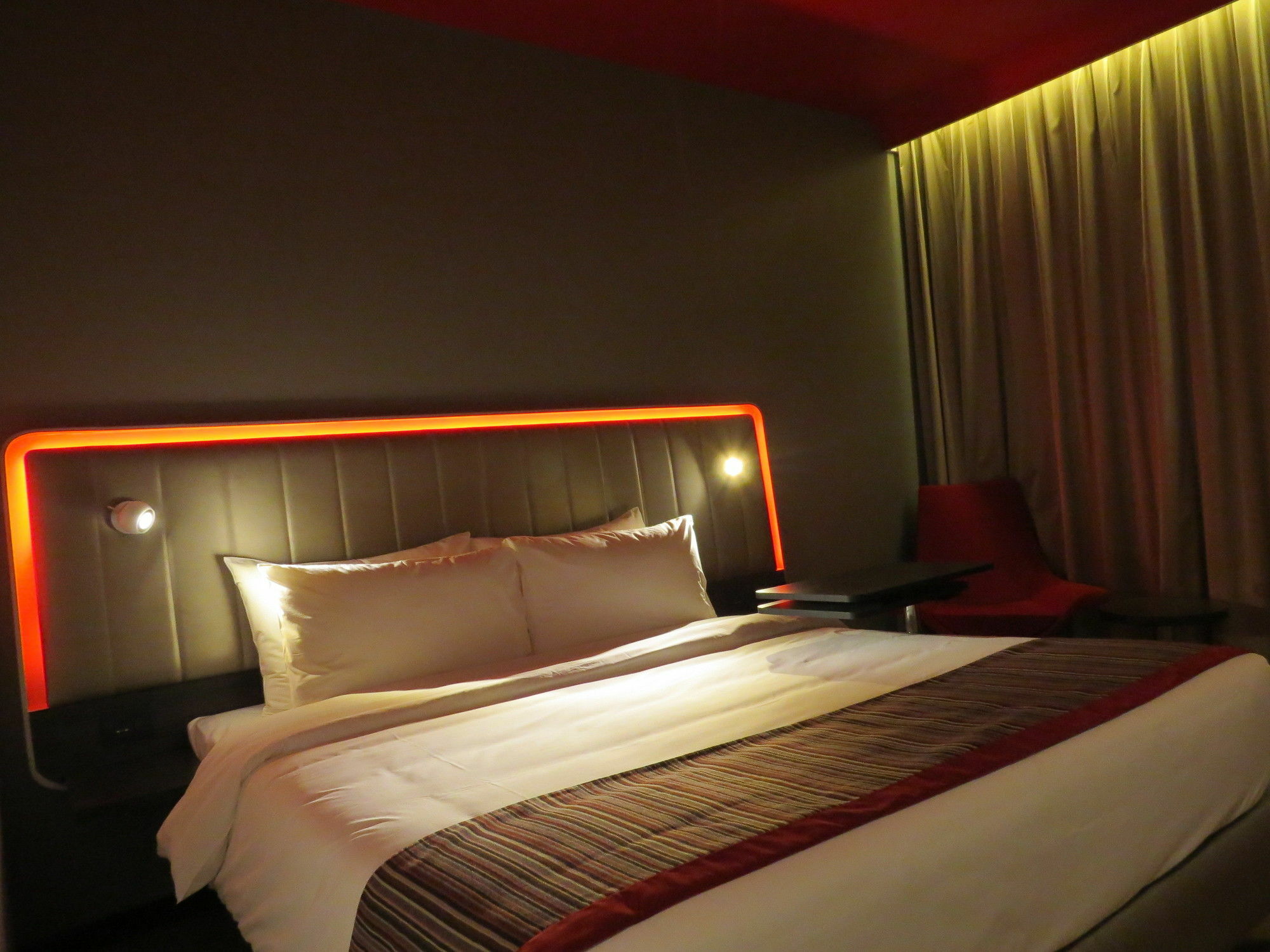 Park Inn By Radisson Gurgaon Bilaspur Maneszar Kültér fotó