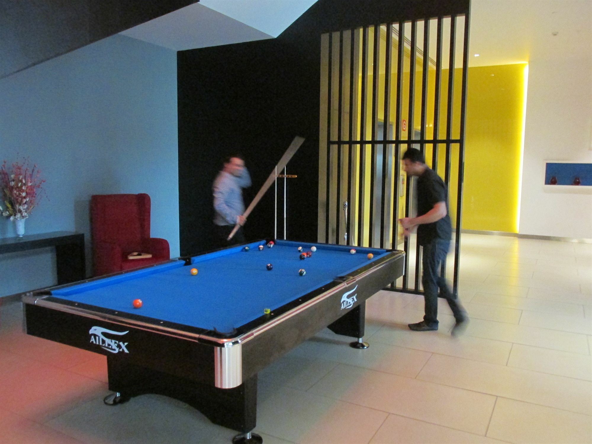 Park Inn By Radisson Gurgaon Bilaspur Maneszar Kültér fotó